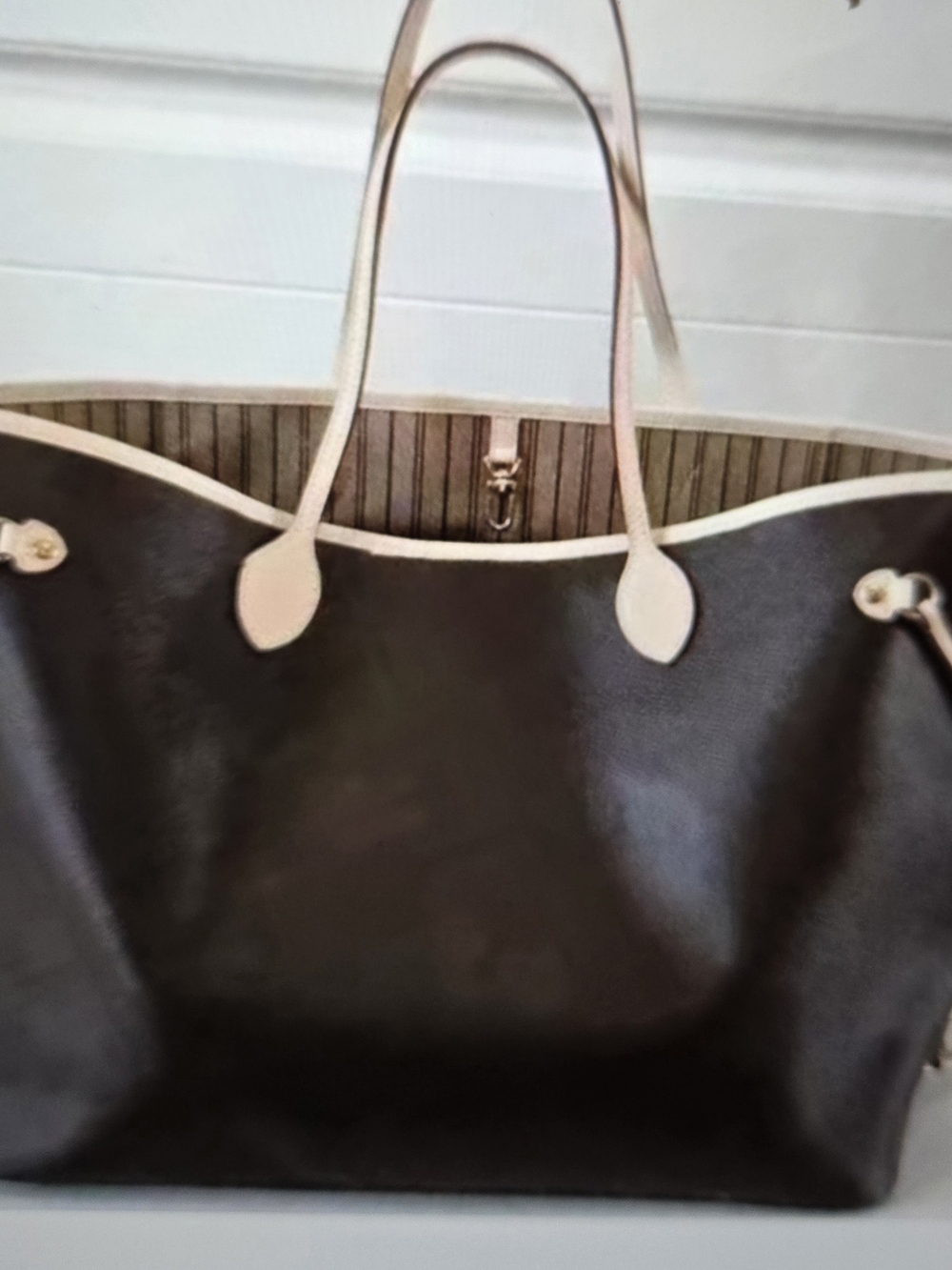 Tote Bag in Dark Brown with Cream Trim - Classic Everyday Carry